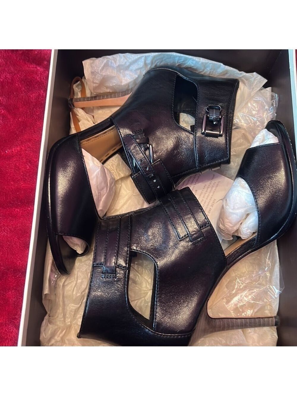 Coach Heels - Picture 7 of 8